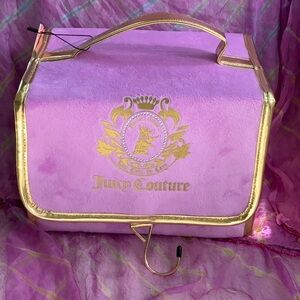 💖🌸Juicy Couture Heritage Velour Hanging Makeup Bag